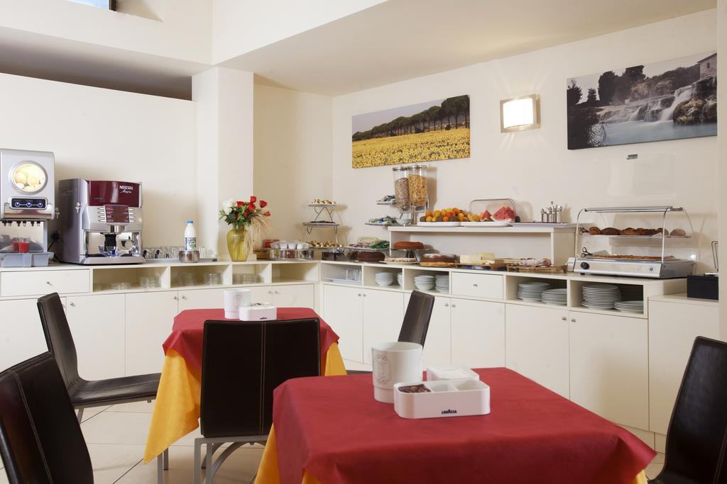 Hotel Corallo Albinia Extérieur photo