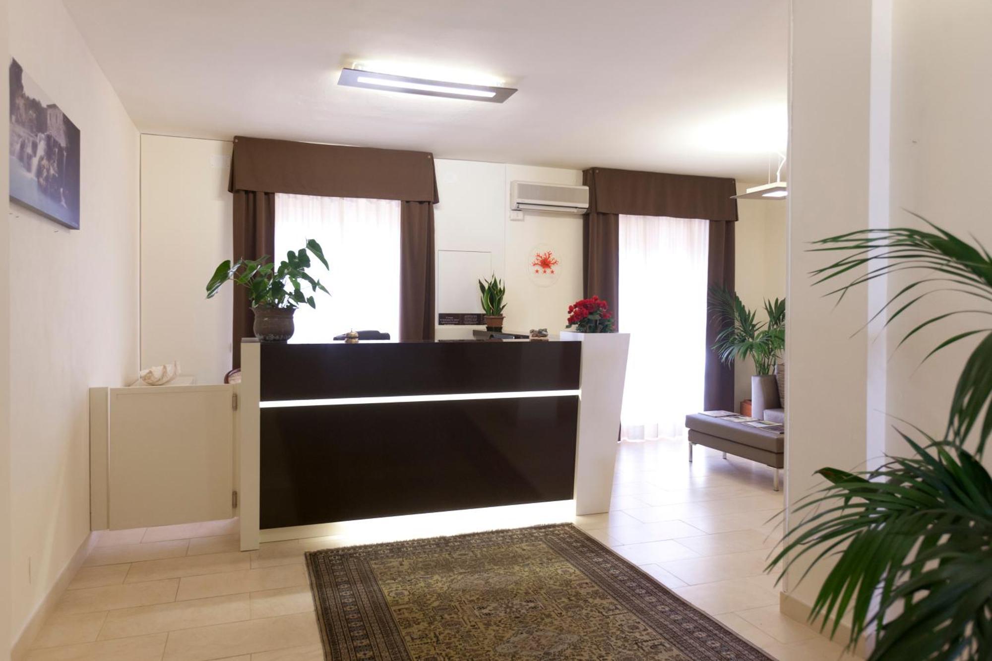 Hotel Corallo Albinia Extérieur photo