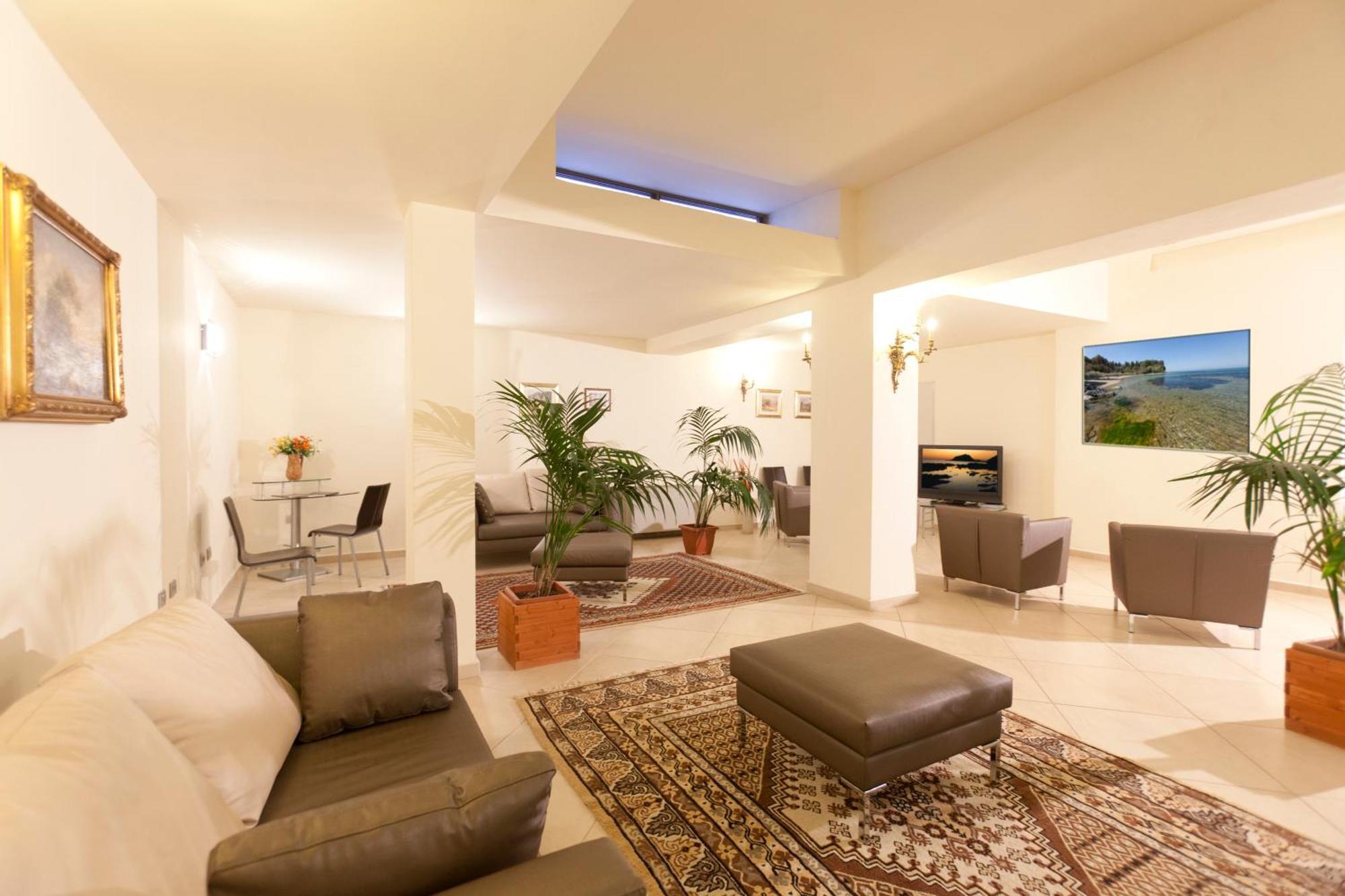 Hotel Corallo Albinia Extérieur photo