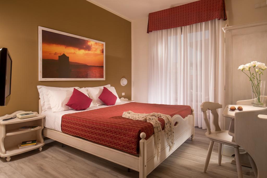 Hotel Corallo Albinia Extérieur photo